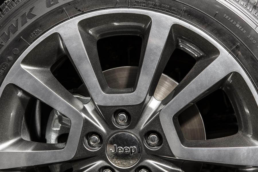  Jeep Compass Limited 2014 года  (фото 6 из 20)